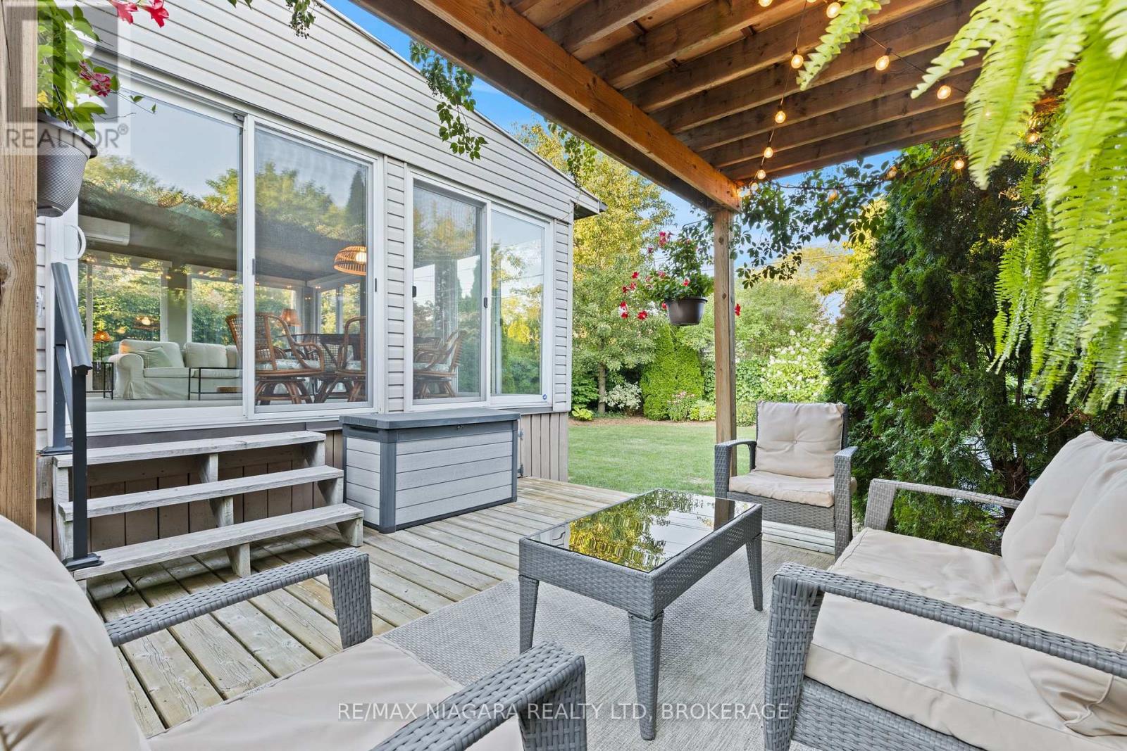 123 South Drive, St. Catharines (Old Glenridge), Ontario  L2R 4W1 - Photo 40 - X12396585