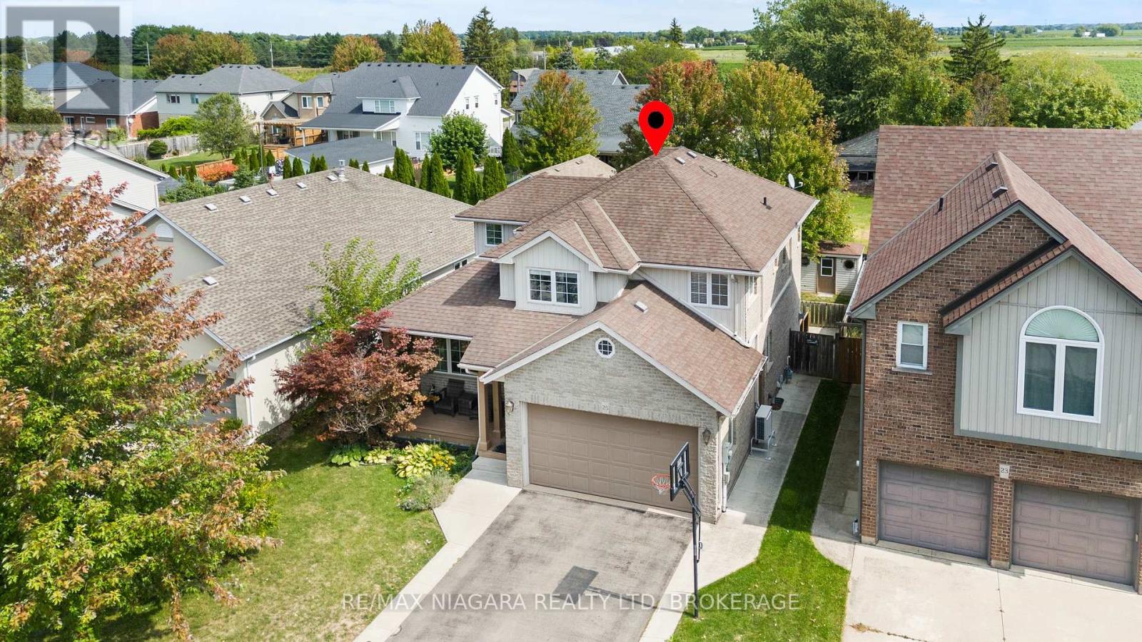 25 Bianca Drive, Niagara-On-The-Lake (Virgil), Ontario  L0S 1T0 - Photo 40 - X12396620