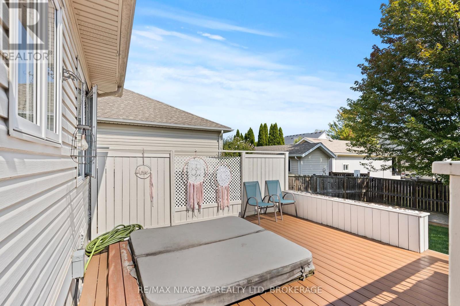 25 Bianca Drive, Niagara-On-The-Lake (Virgil), Ontario  L0S 1T0 - Photo 38 - X12396620