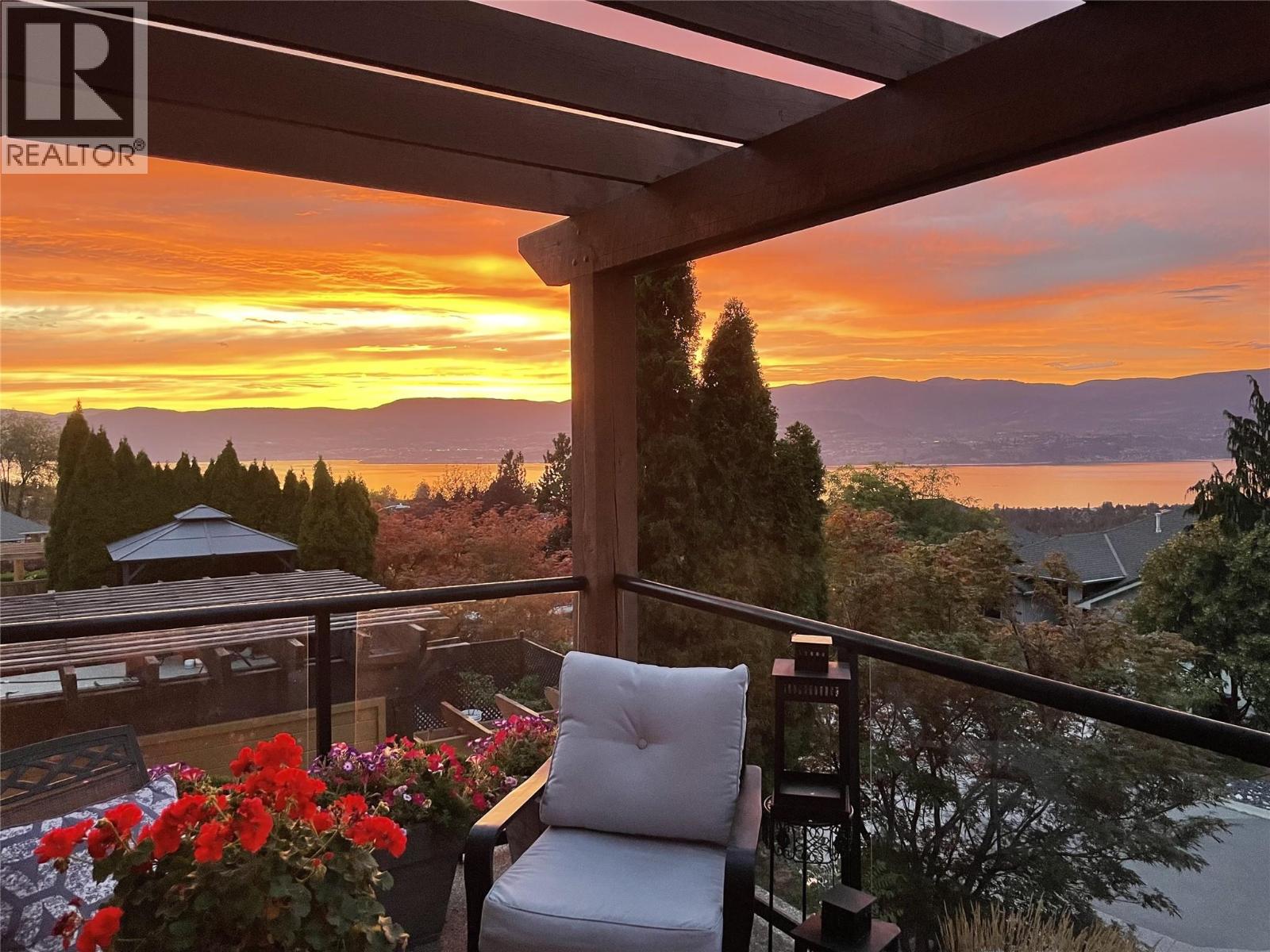 755 South Crest Drive Kelowna Photo 16