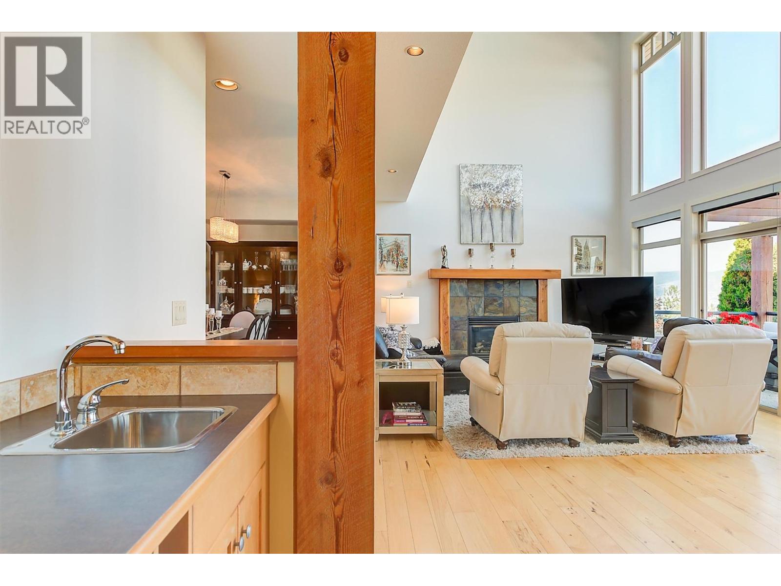 755 South Crest Drive Kelowna Photo 30