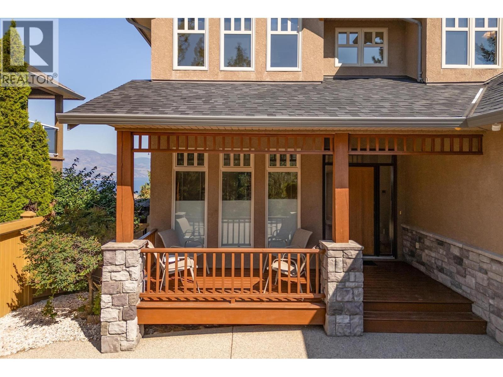 755 South Crest Drive Kelowna Photo 6