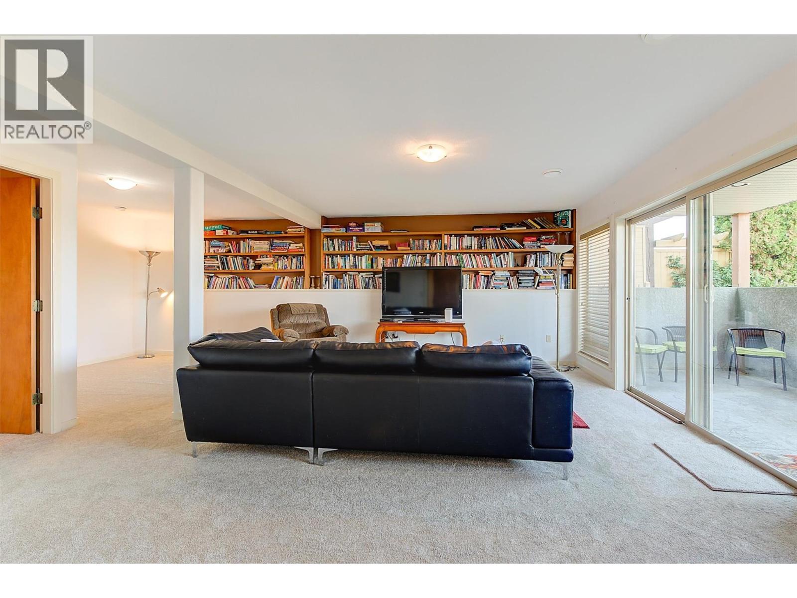 755 South Crest Drive Kelowna Photo 64