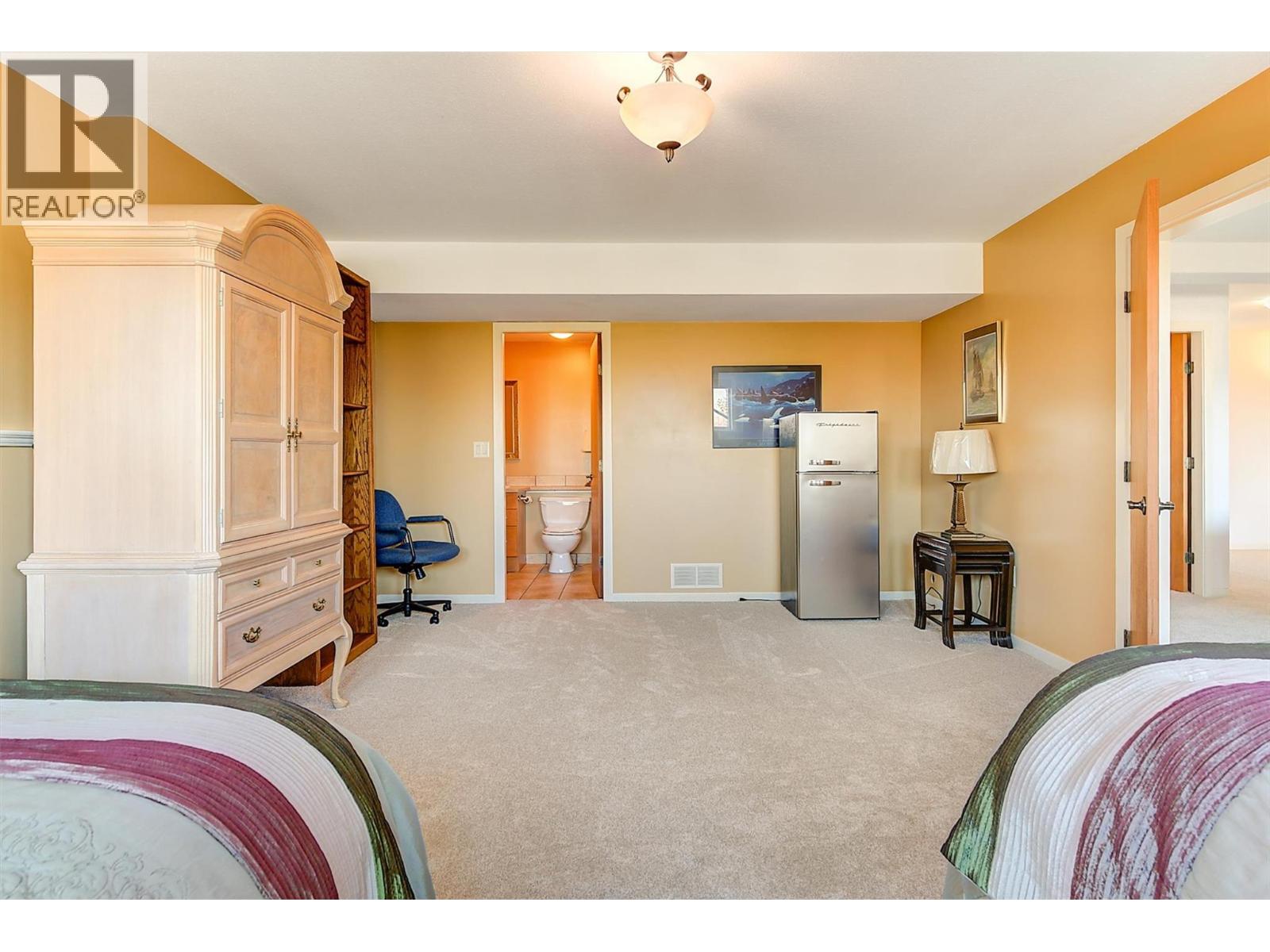 755 South Crest Drive Kelowna Photo 70
