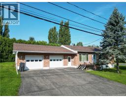 12 Colebrooke Road, Grand-Sault/Grand Falls, New Brunswick
