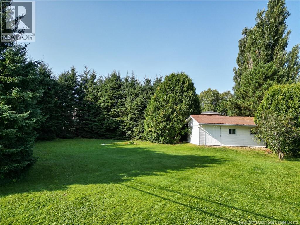 12 Colebrooke Road, Grand-Sault/grand Falls, New Brunswick  E3Z 1A8 - Photo 32 - NB111235