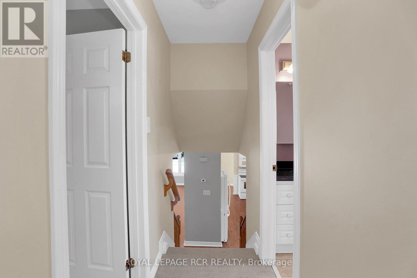 152 Albert Street, Caledon, Ontario  L7E 3G4 - Photo 16 - W12388785