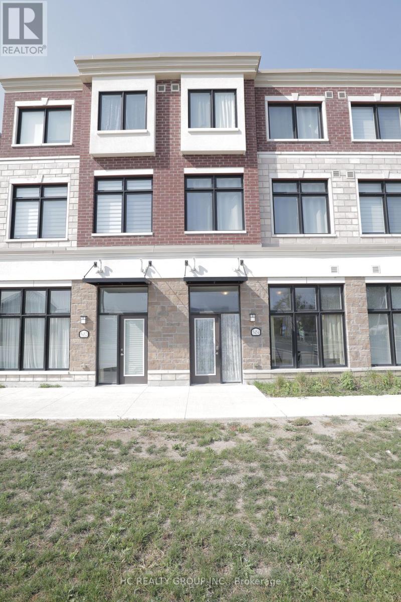 5454 Main Street, Whitchurch-Stouffville, Ontario  L4A 4W8 - Photo 1 - N12397373