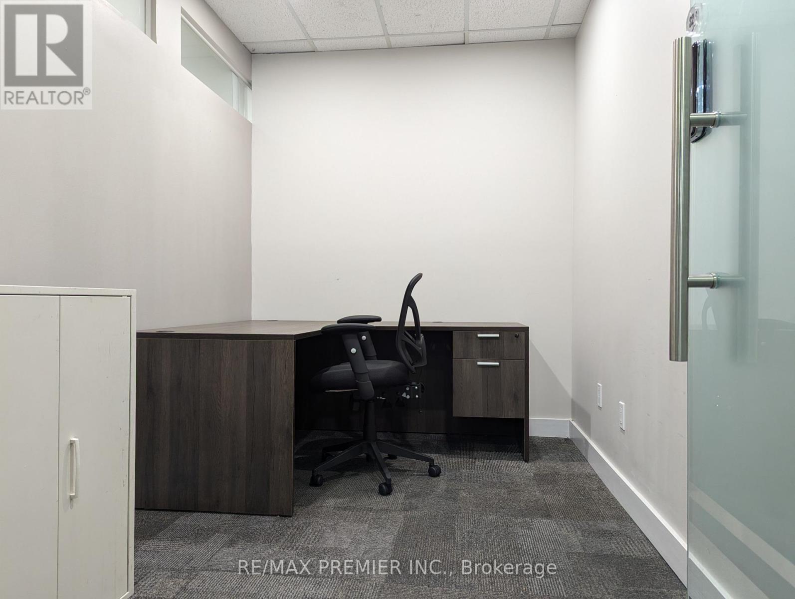 600-20 - 3300 Highway 7 Drive W, Vaughan, Ontario  L4L 1A6 - Photo 6 - N12397376