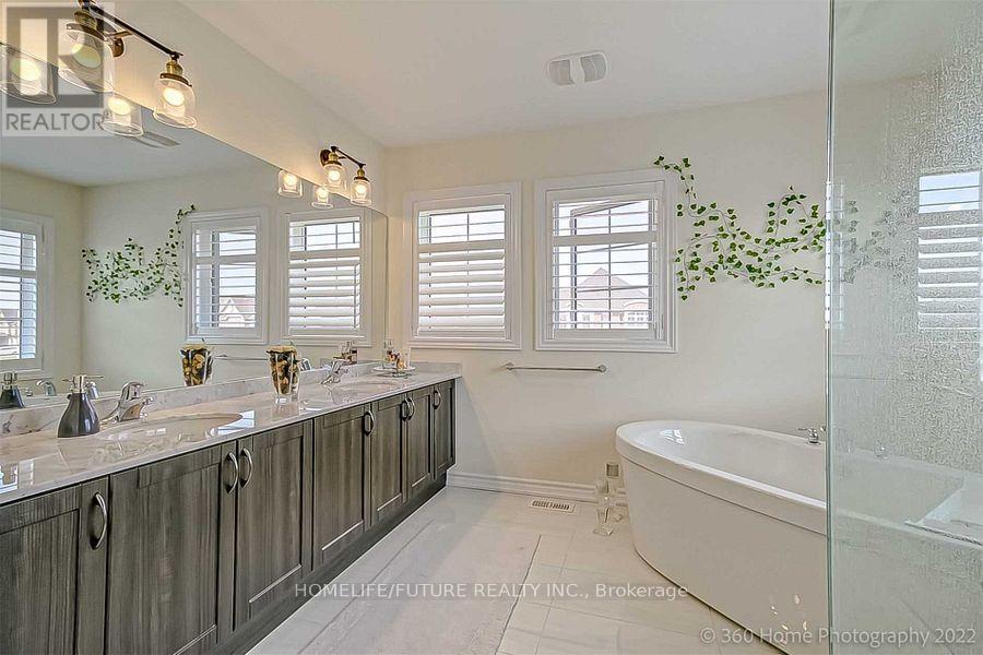 1589 Angus Street, Innisfil, Ontario  L9S 0J9 - Photo 28 - N12397396