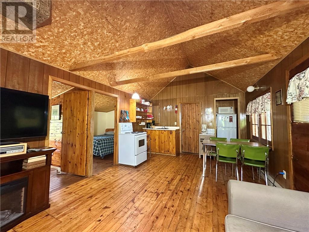 77 Digby Side Road, Manitoulin Island, Ontario  P0P 1S0 - Photo 15 - 2124667