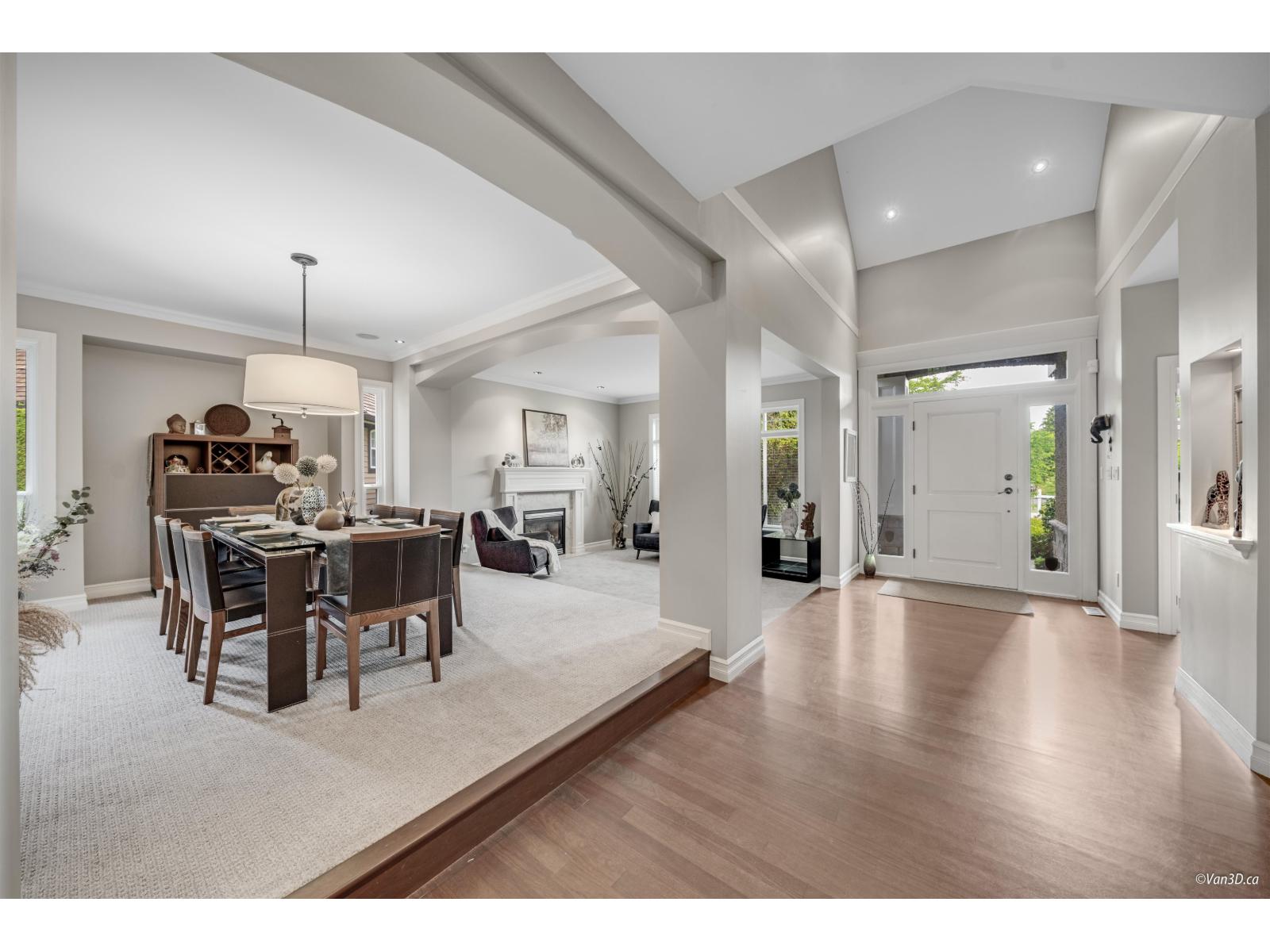 Property at 15828 SOMERSET PLACE image 3