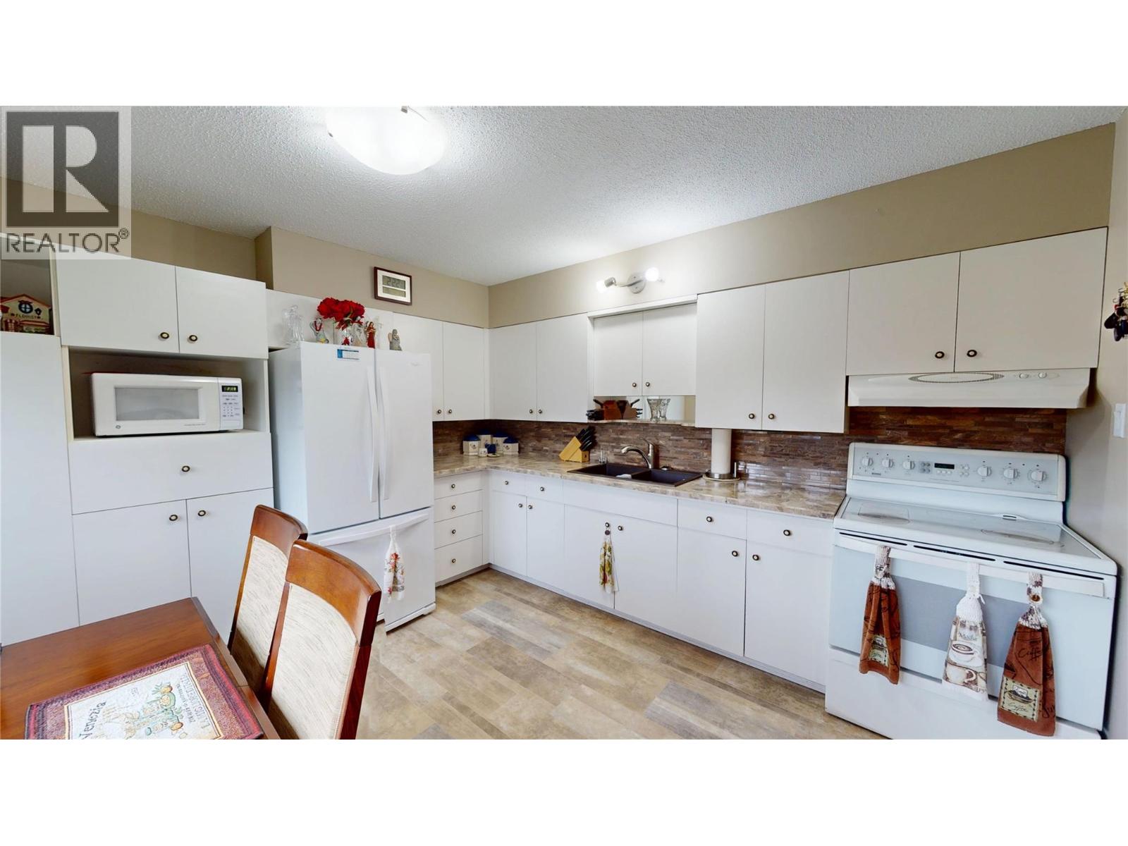 510 12th Avenue N, Creston, British Columbia  V0B 1G5 - Photo 13 - 10356399