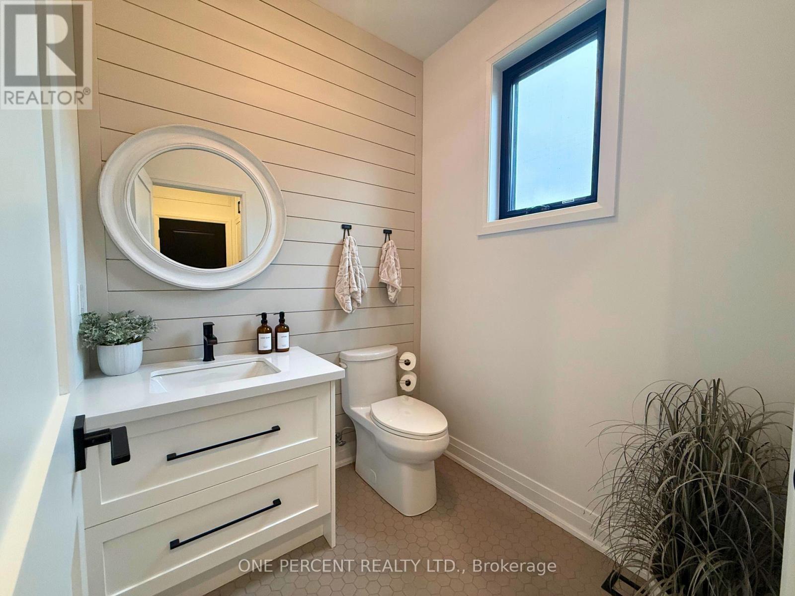 3634 Vosburgh Place, Lincoln, Ontario  L0R 1G0 - Photo 17 - X12387694