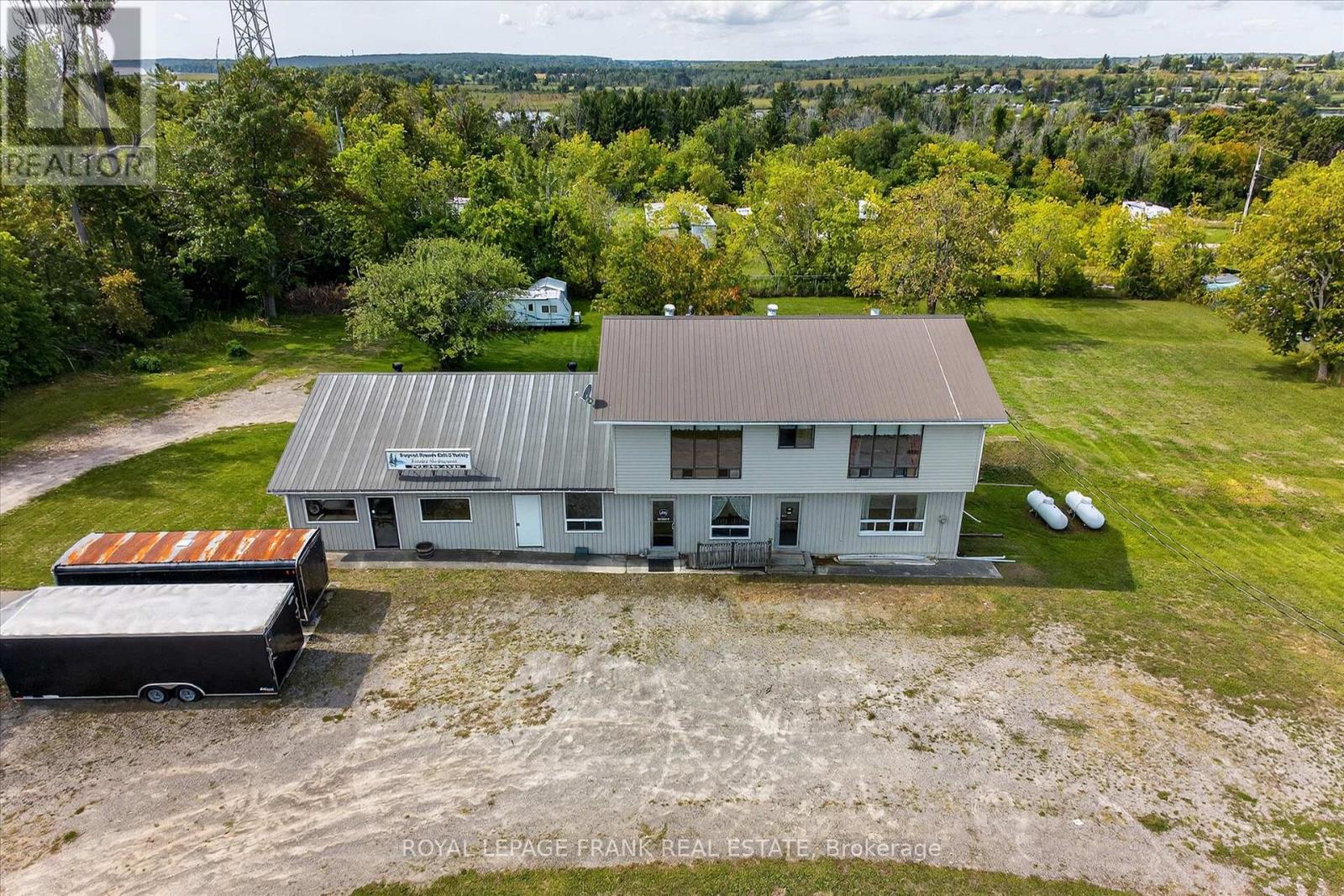 680 Serpent Mounds Road, Otonabee-South Monaghan, Ontario  K0L 2G0 - Photo 1 - X12397455