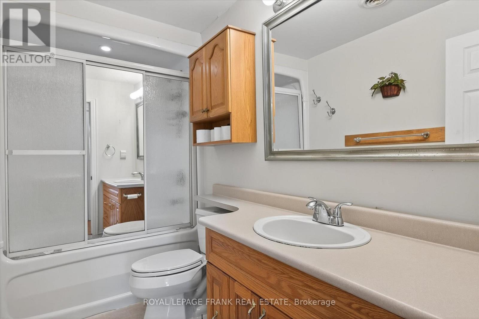 680 Serpent Mounds Road, Otonabee-South Monaghan, Ontario  K0L 2G0 - Photo 42 - X12397455