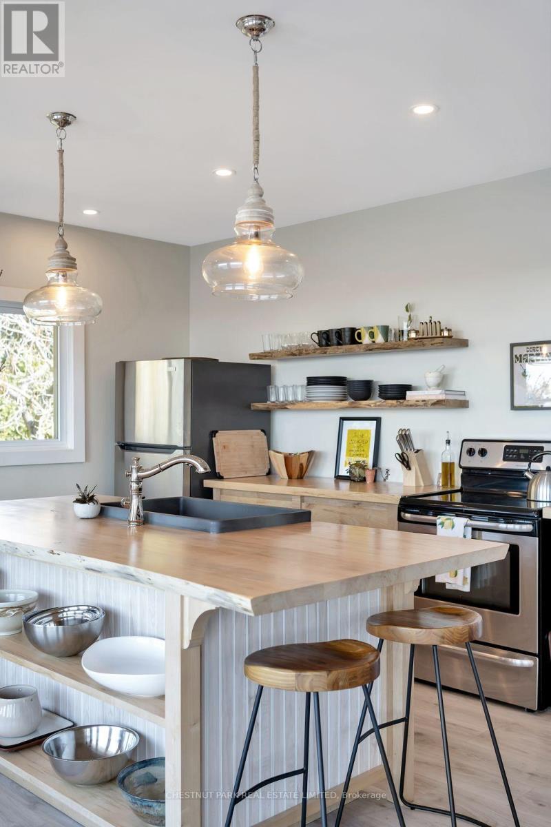 5404 County Road 1, Prince Edward County (Hillier Ward), Ontario  K0K 1T0 - Photo 20 - X12397575