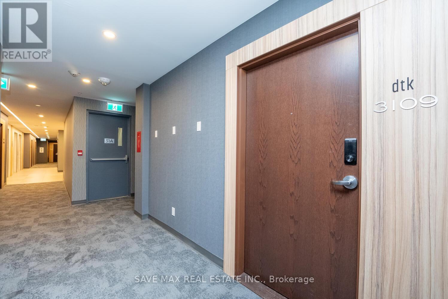 Property at 3109 - 60 FREDERICK STREET image 4