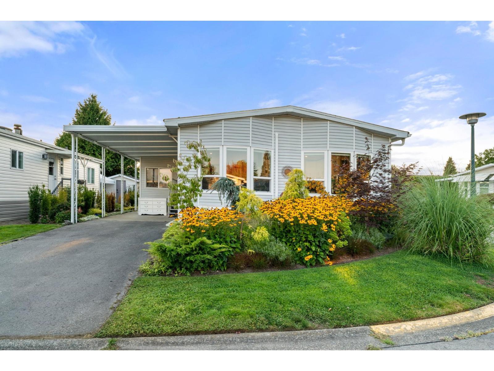 91 2303 Cranley Drive, Surrey, British Columbia  V4A 8X8 - Photo 1 - R3045848
