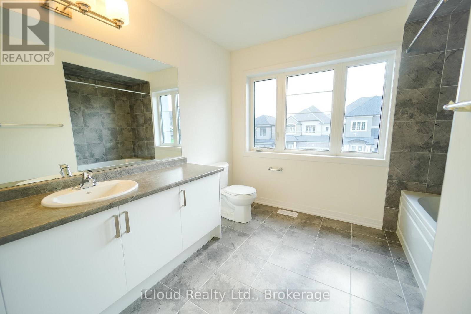 67 George Brier Drive E, Brant, Ontario  N3L 0M2 - Photo 6 - X12391991