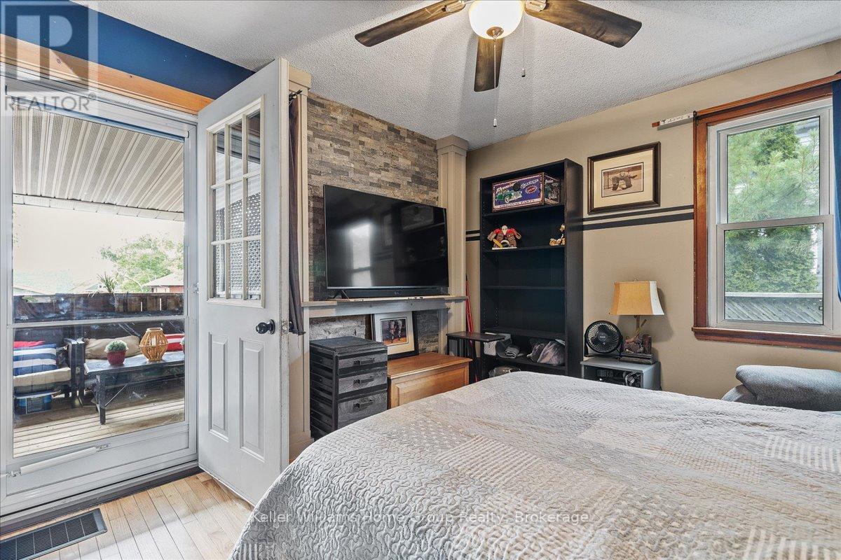 48 Haddington Street, Cambridge, Ontario N1R 3P9 - Photo 16 - X12396292