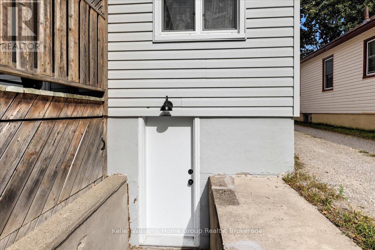 48 Haddington Street, Cambridge, Ontario N1R 3P9 - Photo 23 - X12396292