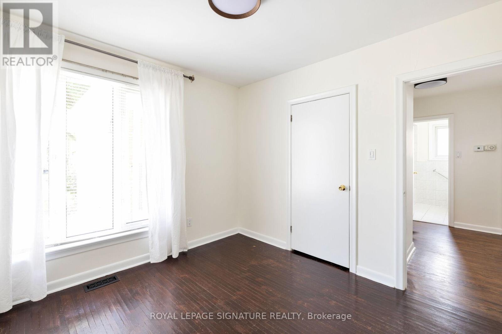 Main - 26 Paragon Road, Toronto, Ontario M9R 1J5 - Photo 24 - W12397350