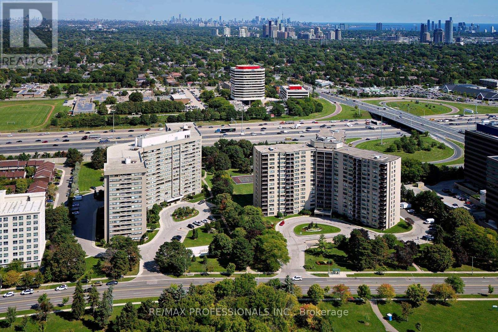 310 - 475 The West Mall, Toronto, Ontario  M9C 4Z3 - Photo 1 - W12397355