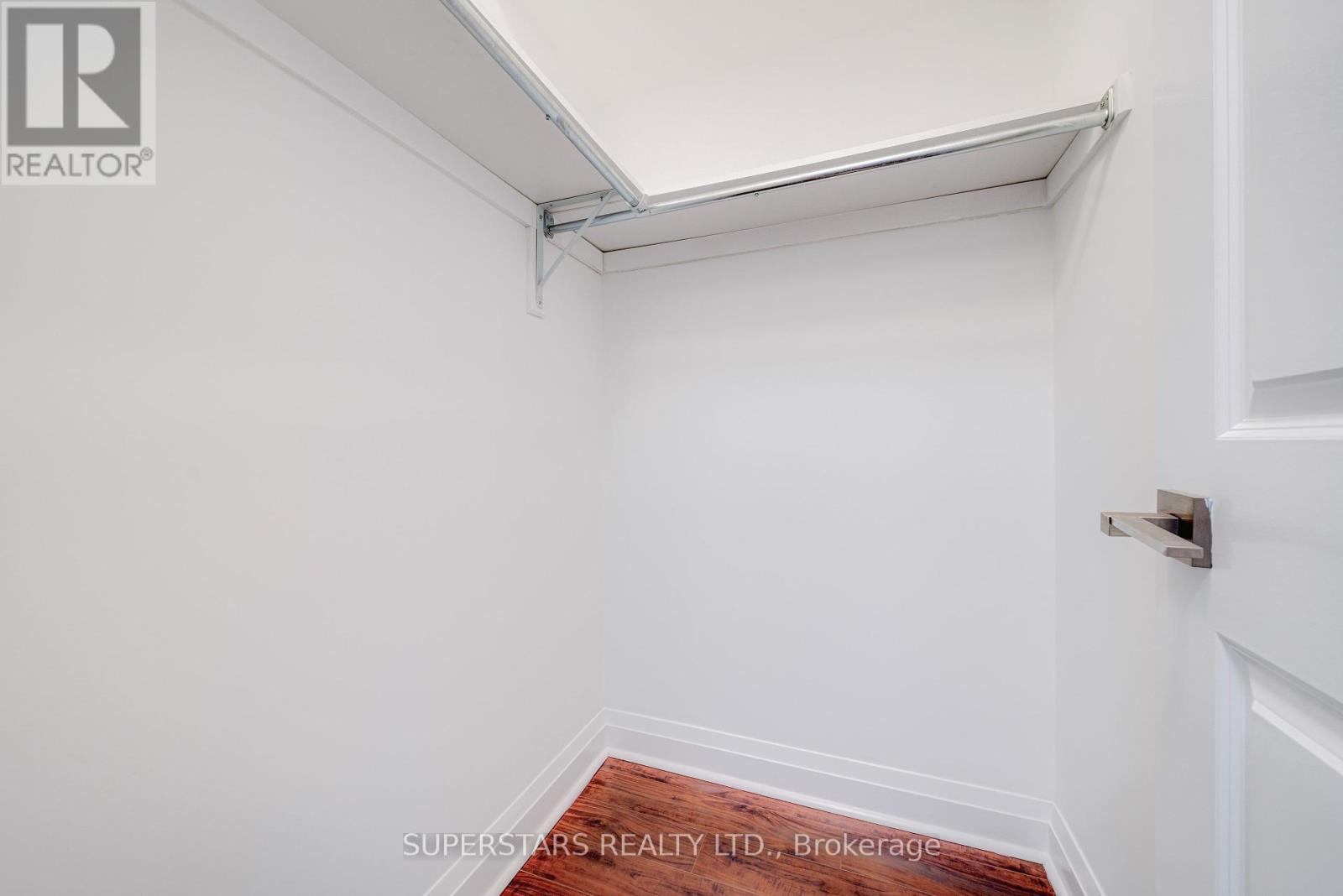 502 - 55 De Boers Drive, Toronto, Ontario  M3J 0G5 - Photo 16 - W12397356