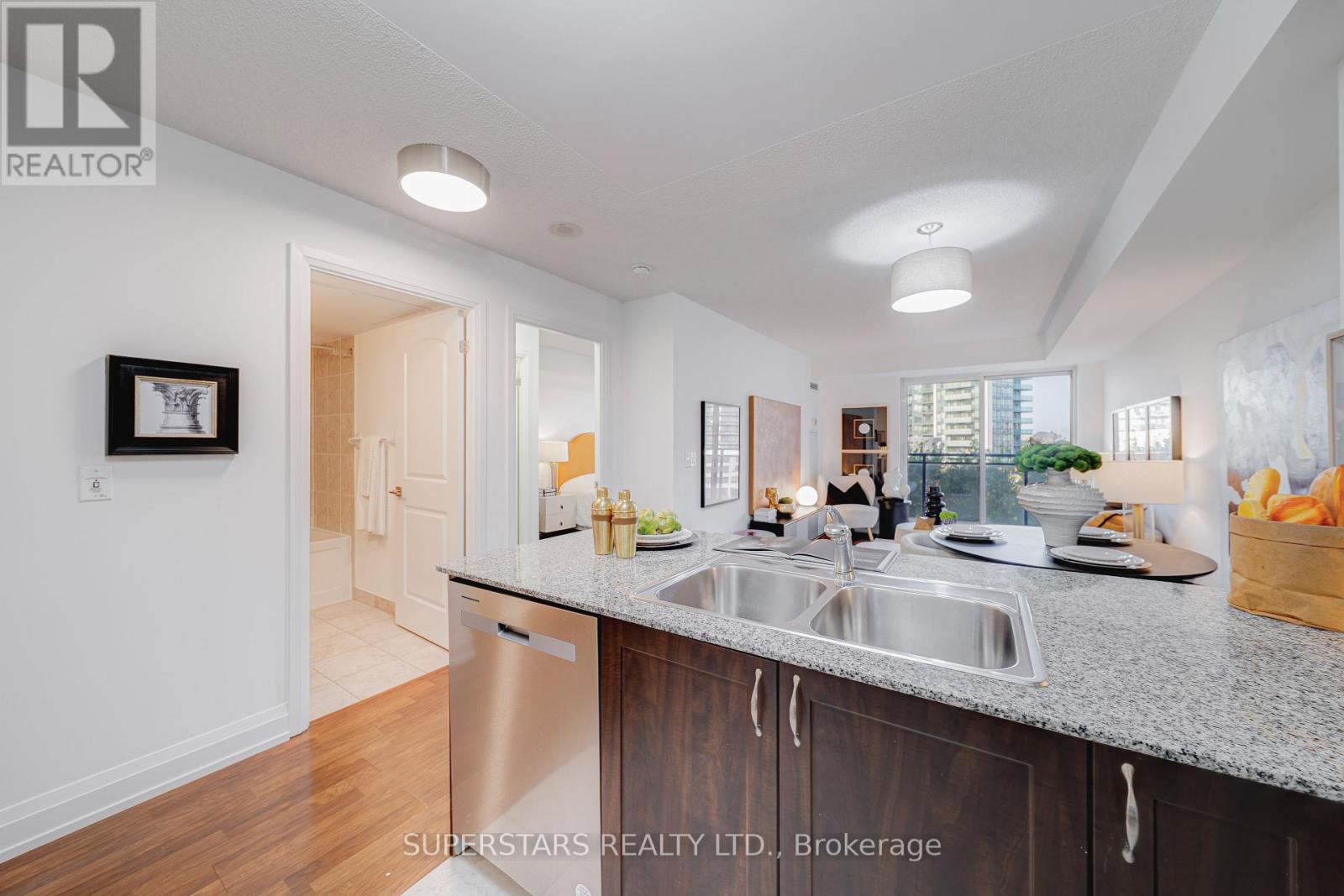 502 - 55 De Boers Drive, Toronto, Ontario  M3J 0G5 - Photo 9 - W12397356