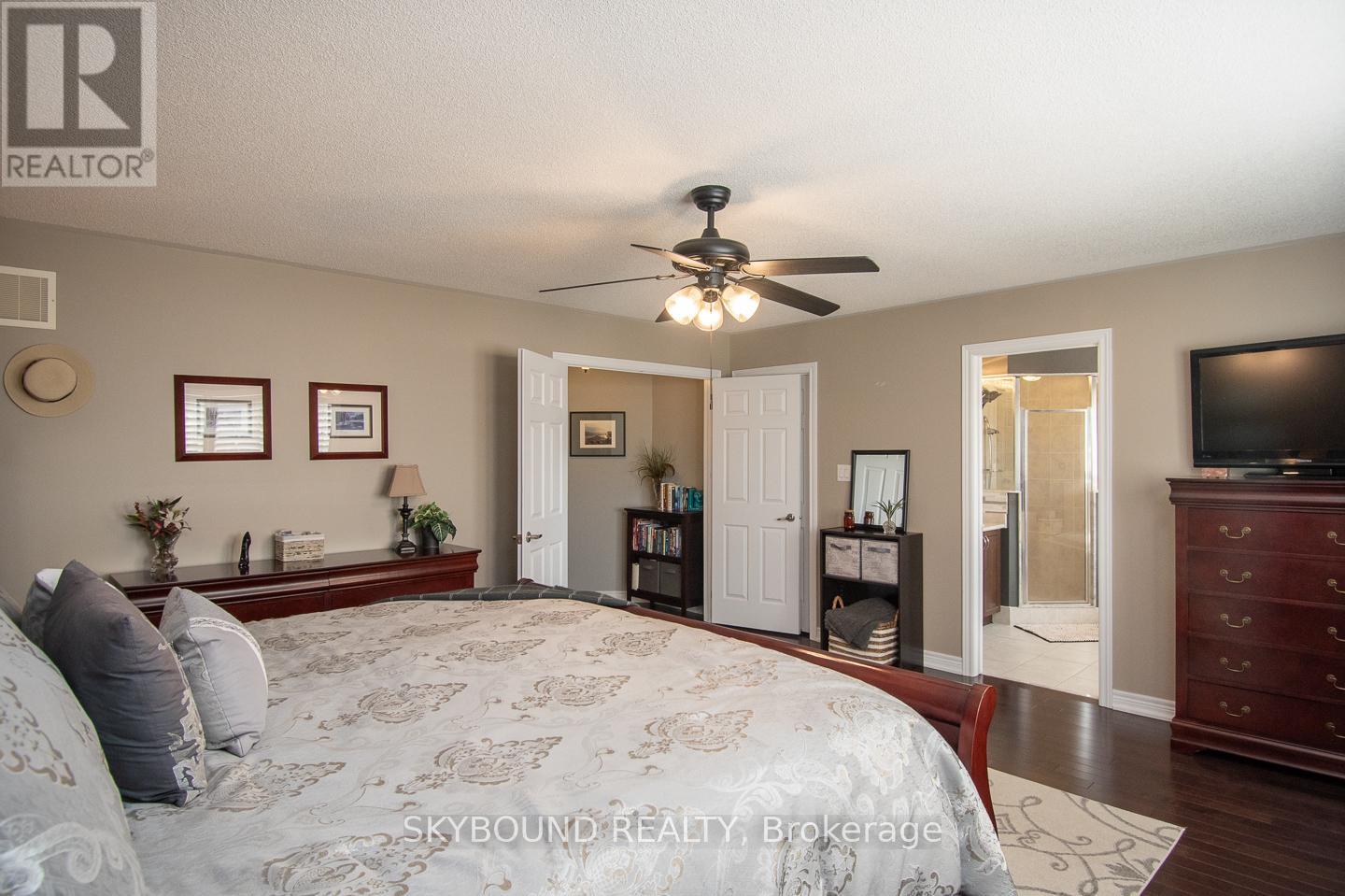 38 Silver Pond Drive, Halton Hills, Ontario  L7G 0G6 - Photo 18 - W12397358
