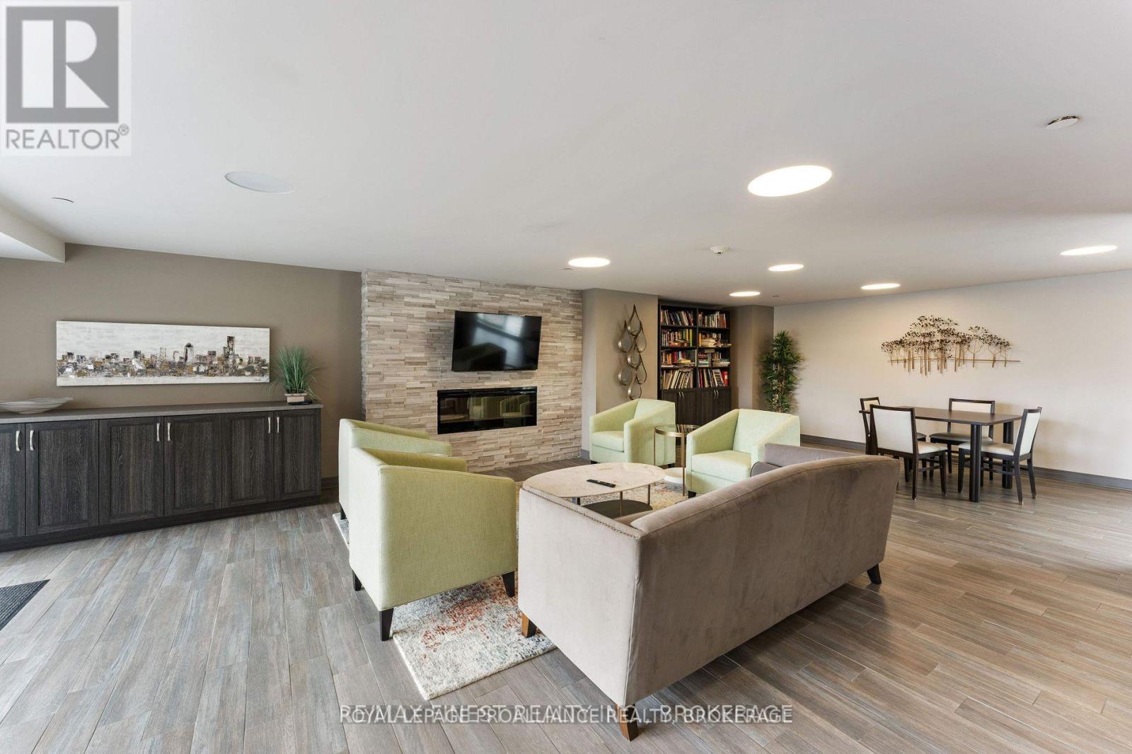 4a - 121 Queen Street, Kingston, Ontario  K7K 0G6 - Photo 17 - X12397636