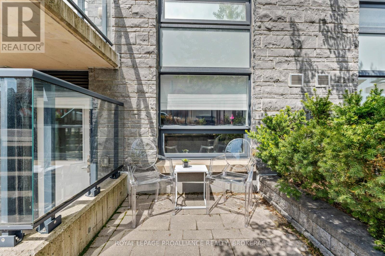 4a - 121 Queen Street, Kingston, Ontario  K7K 0G6 - Photo 3 - X12397636