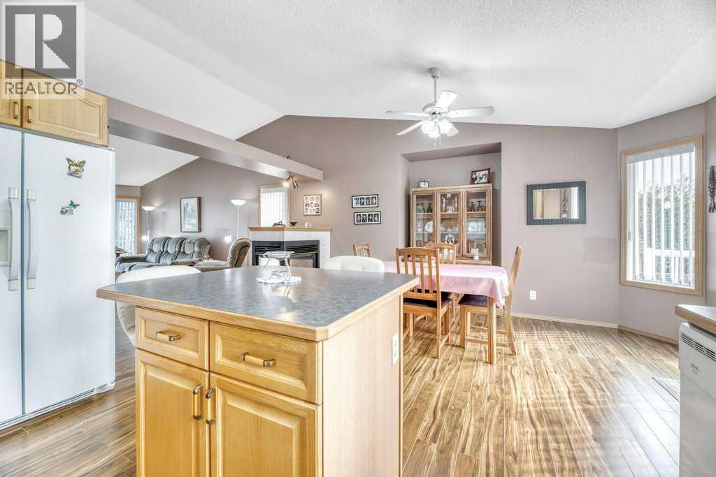 141 West Creek Crescent, Chestermere, Alberta  T1X 1H3 - Photo 19 - A2256072