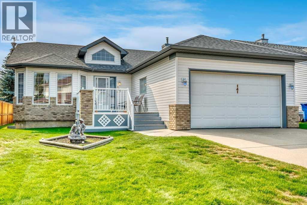 141 West Creek Crescent, Chestermere, Alberta  T1X 1H3 - Photo 2 - A2256072