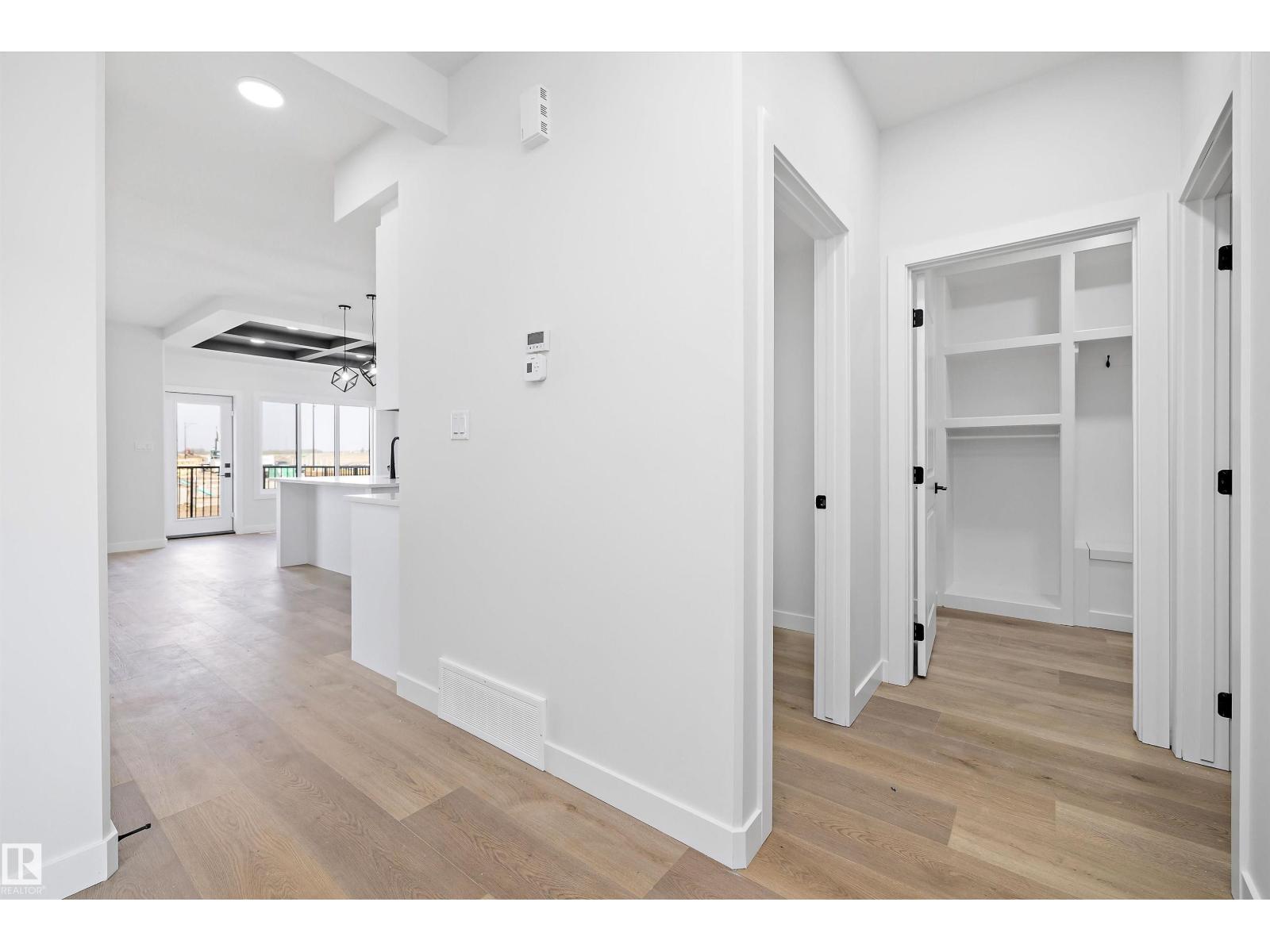 Property at 38 CANNES CV image 5