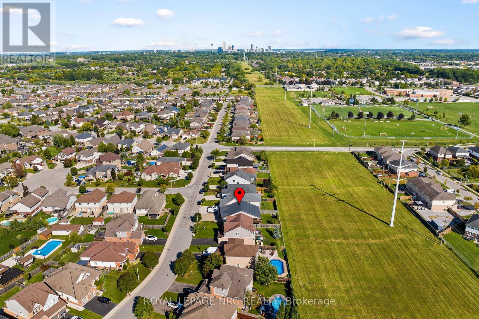 8710 Milomir Street, Niagara Falls, Ontario  L2H 0A7 - Photo 35 - X12397411