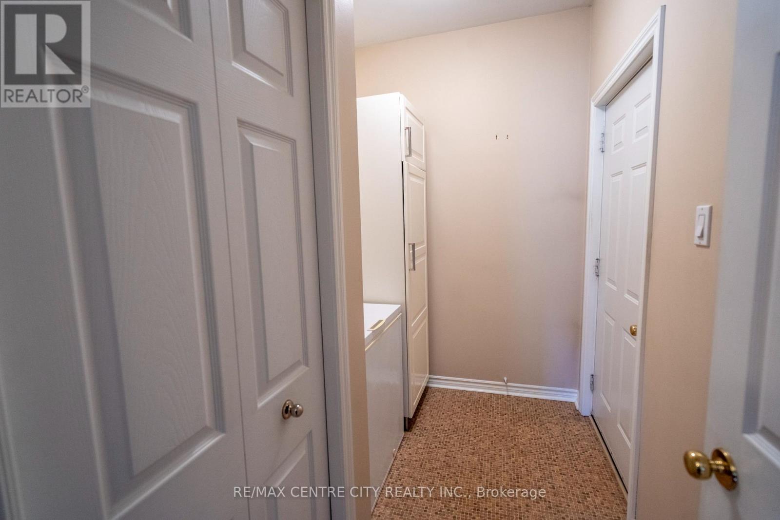 35 - 7 Cadeau Terrace, London South, Ontario  N6K 4S8 - Photo 33 - X12397673