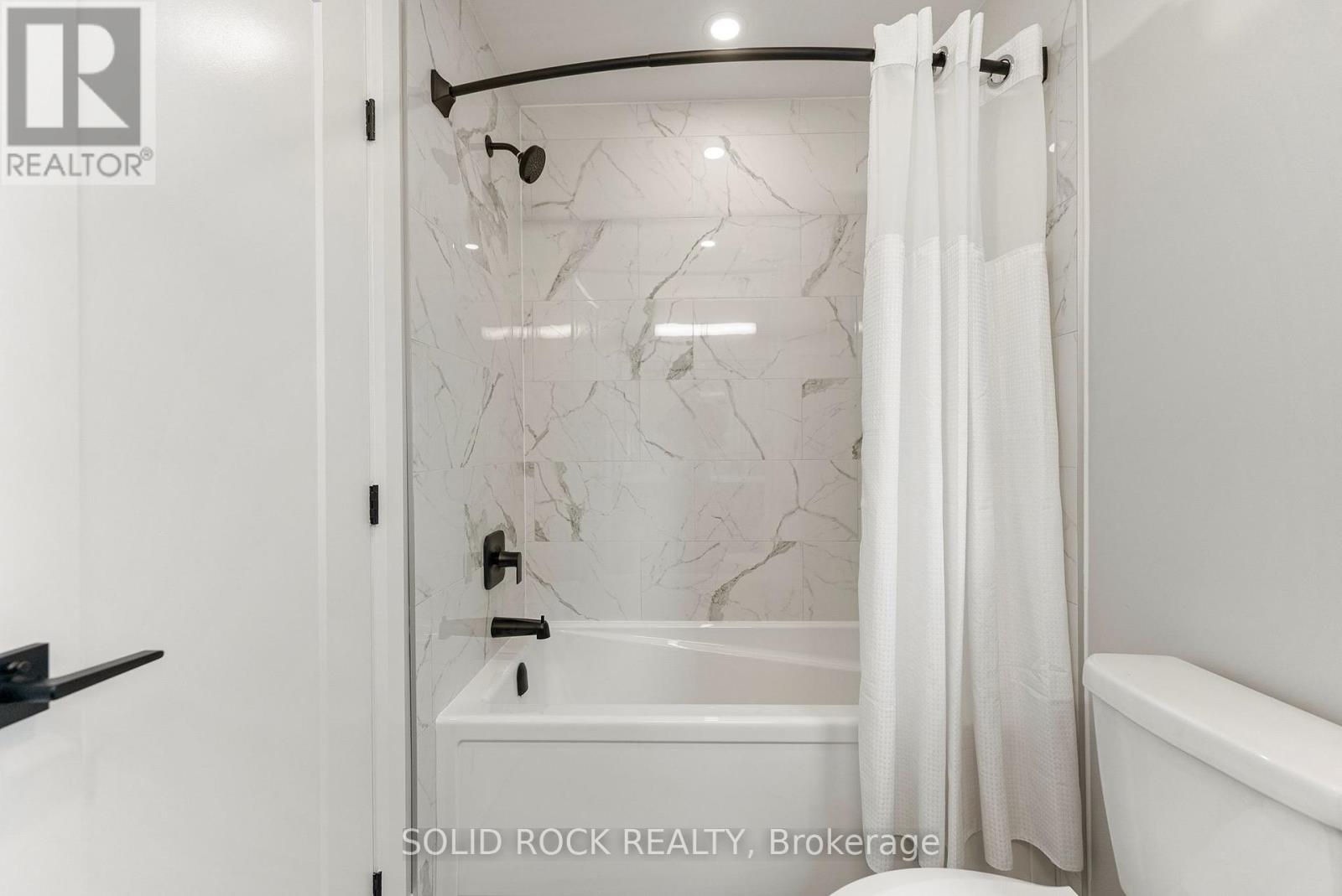 210 Carleton Avenue, Ottawa, Ontario  K1Y 0J3 - Photo 26 - X12397639