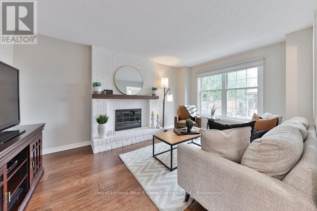 1531 Stoneybrook Trail, Oakville, Ontario  L6M 2R4 - Photo 15 - W12397619
