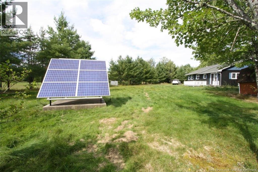 376 Fernmount Road, Burpee, New Brunswick  E3A 0L3 - Photo 11 - NB126550