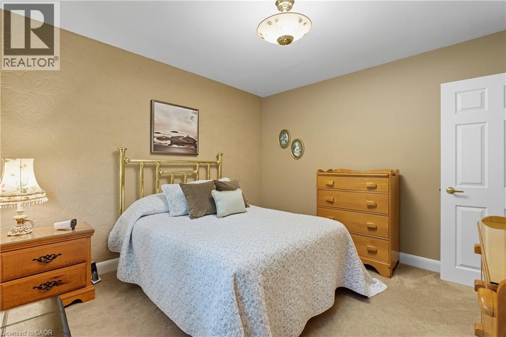 894 Bishop Place, Ancaster, Ontario  L9G 3E5 - Photo 18 - 40768783