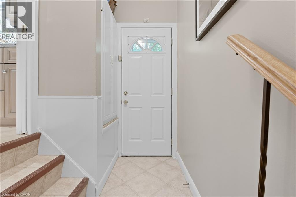 894 Bishop Place, Ancaster, Ontario  L9G 3E5 - Photo 23 - 40768783
