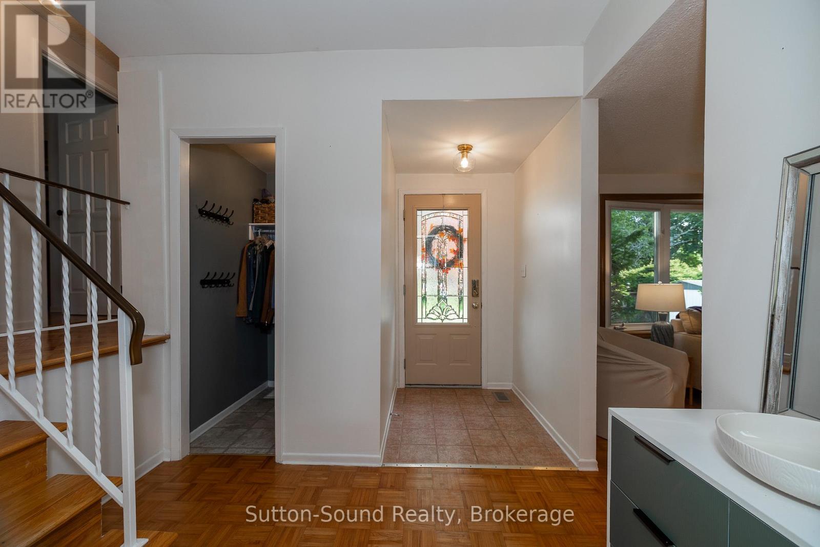 475 20th Street W, Owen Sound, Ontario  N4K 5V3 - Photo 11 - X12397621
