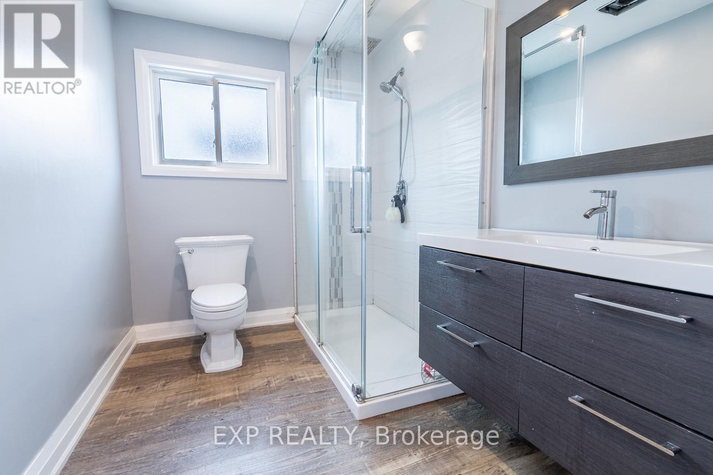 11 Garden Street, Thorold, Ontario  L2V 3H9 - Photo 13 - X12397659