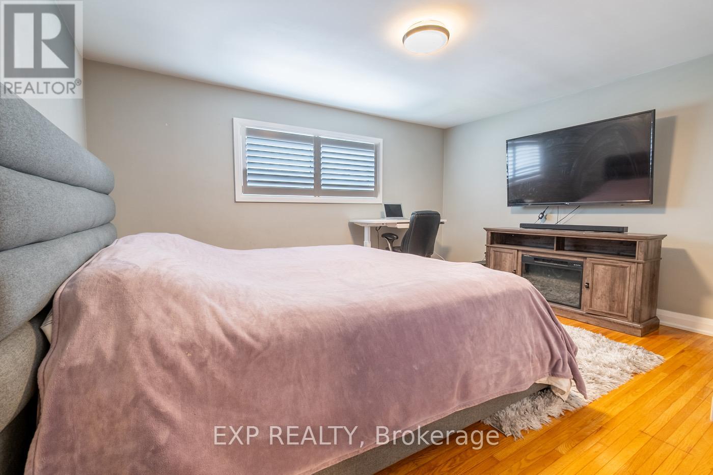 11 Garden Street, Thorold, Ontario  L2V 3H9 - Photo 15 - X12397659