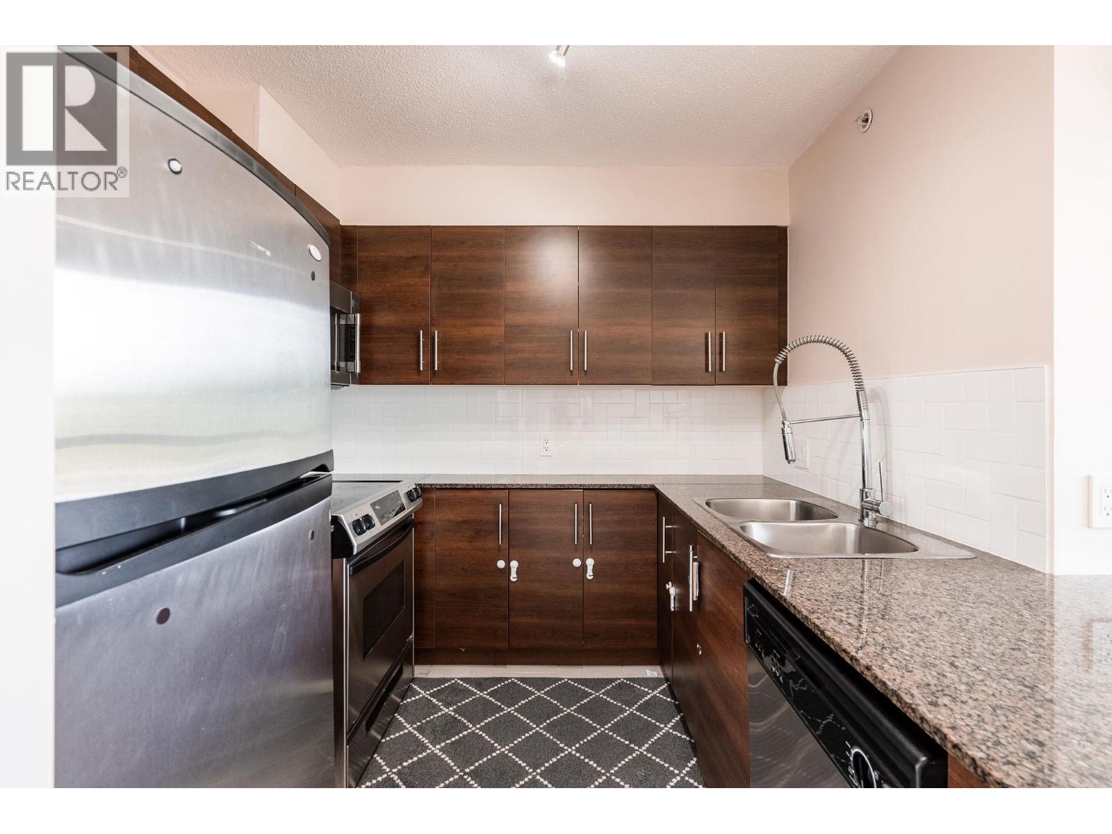 1202 833 Agnes Street, New Westminster, British Columbia  V3M 0B1 - Photo 9 - R3046692