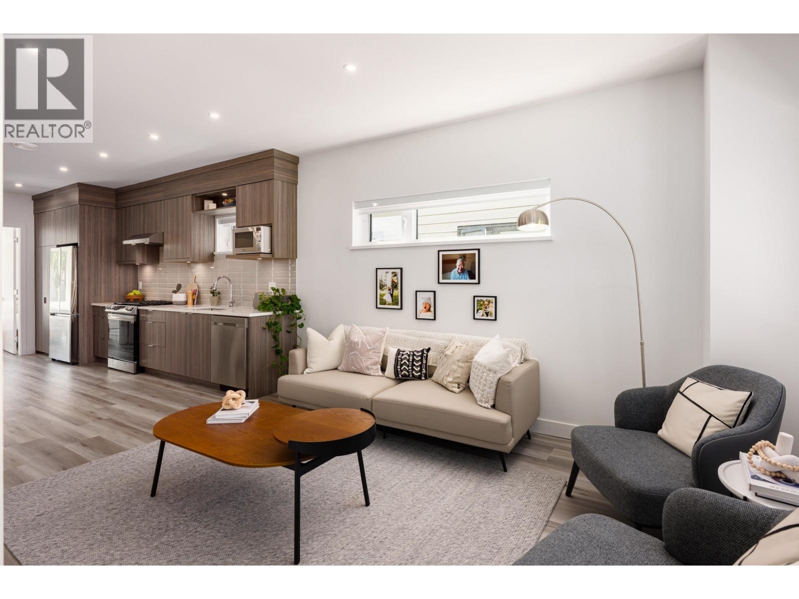 5102 Chambers Street, Vancouver, British Columbia  V5R 3L9 - Photo 3 - R3046718