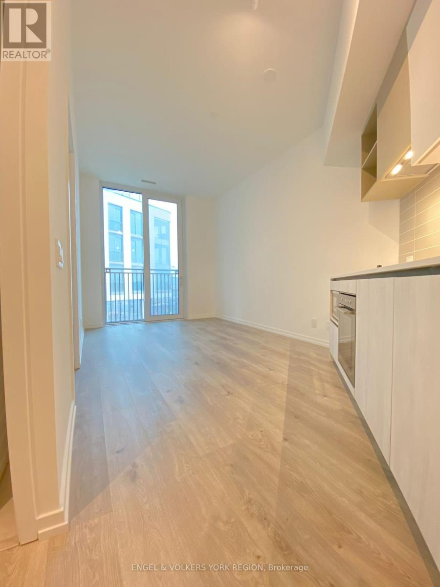 206 - 1000 Portage Parkway S, Vaughan, Ontario  L4K 0L1 - Photo 3 - N12389883