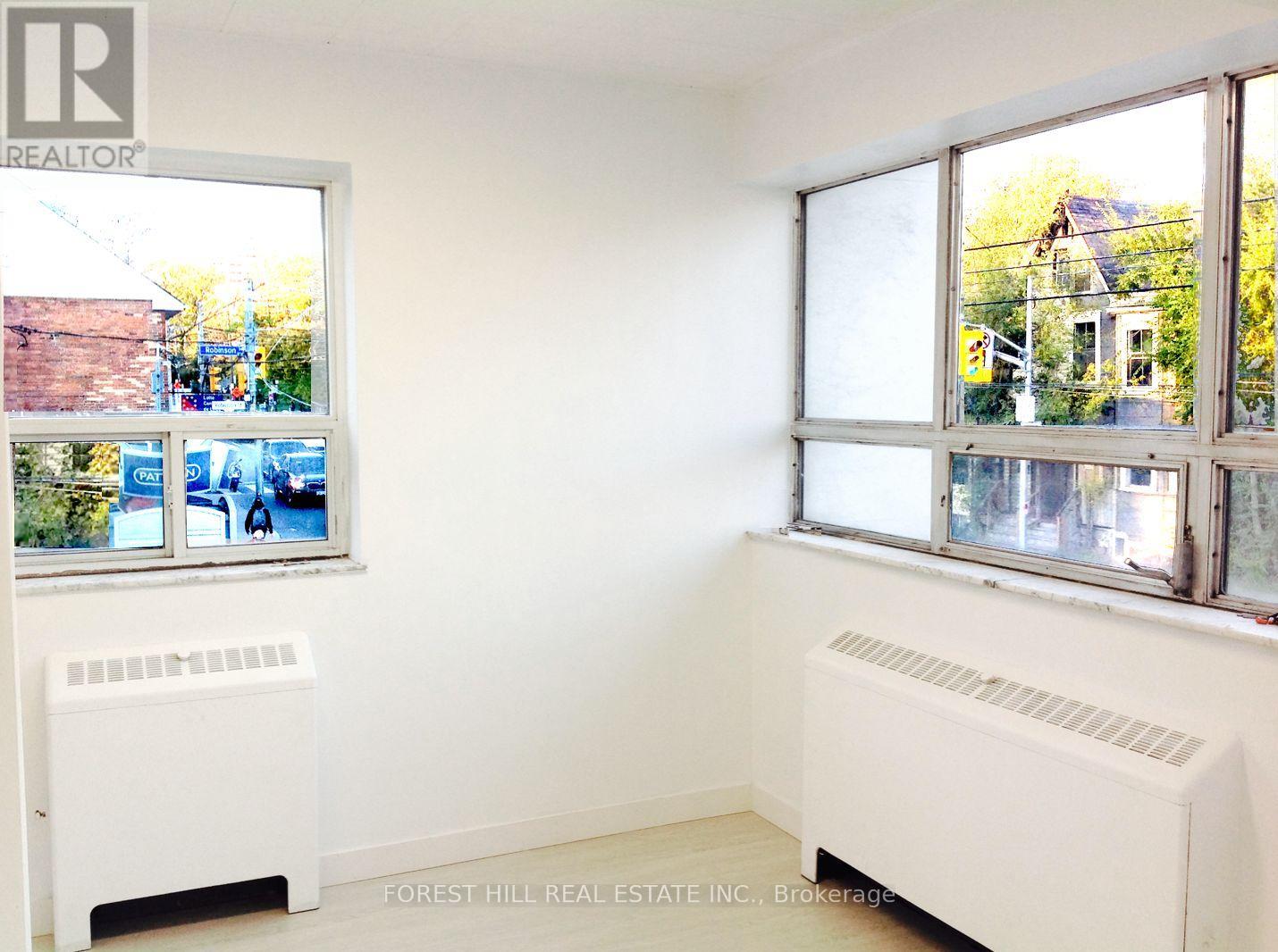 250 - 226 Bathurst Street, Toronto, Ontario  M5T 2R9 - Photo 10 - C12397456